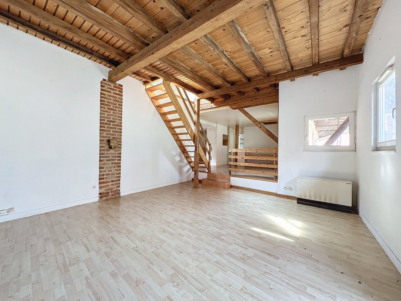 Apartamento de 4 dormitorios en Melsheim, France No. 42104