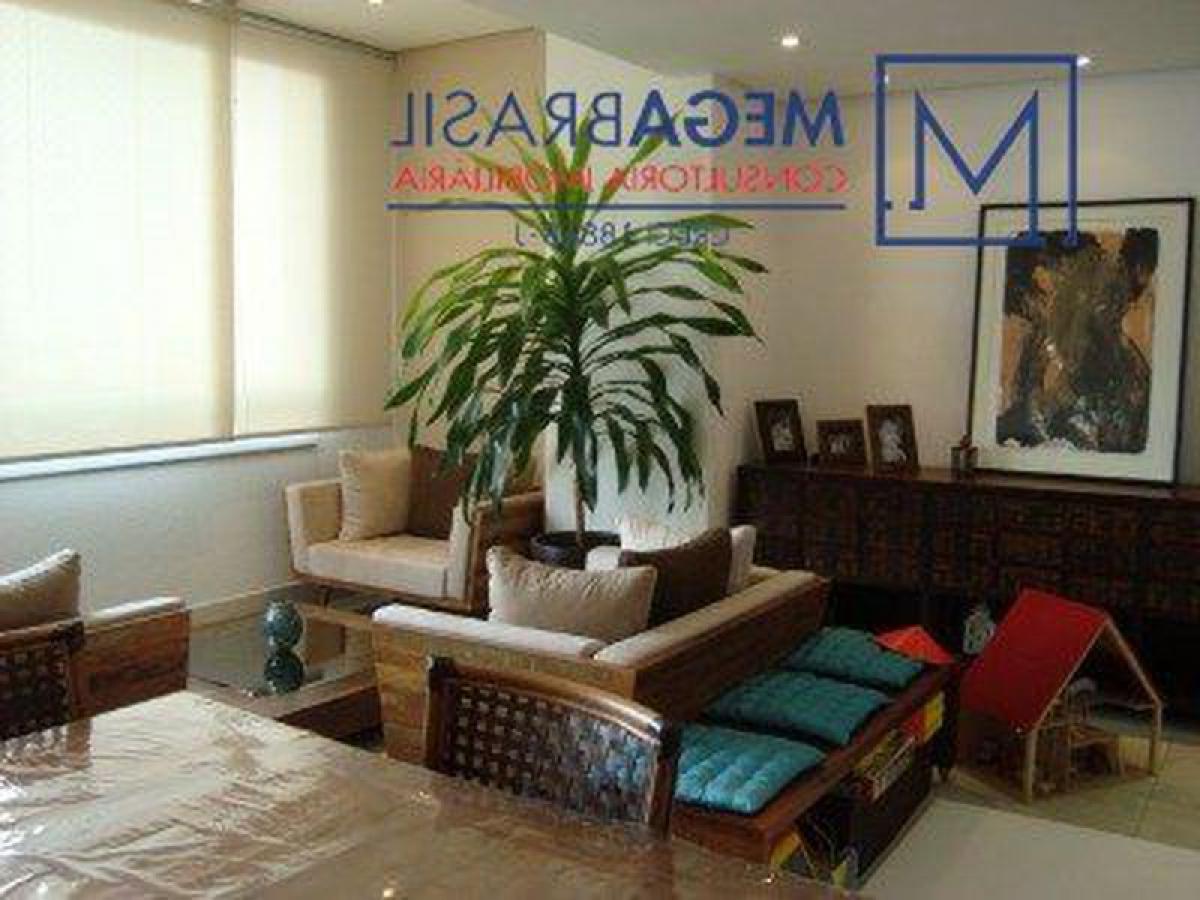 Casa de 3 dormitorios en Sao Paulo, Brazil No. 436432