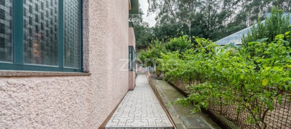 Дом с 5 спальнями в Эрмезинде, Португалия № 121559 9