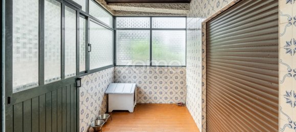 Дом с 5 спальнями в Эрмезинде, Португалия № 121559 21