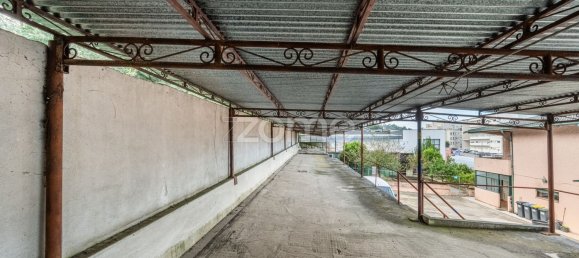 Дом с 5 спальнями в Эрмезинде, Португалия № 121559 45