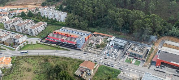 Дом с 5 спальнями в Эрмезинде, Португалия № 121559 50