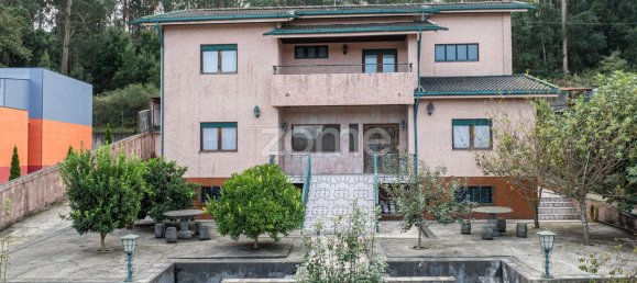 Дом с 5 спальнями в Эрмезинде, Португалия № 121559 4