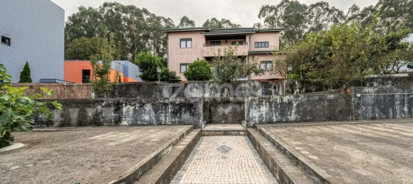 Дом с 5 спальнями в Эрмезинде, Португалия № 121559 6