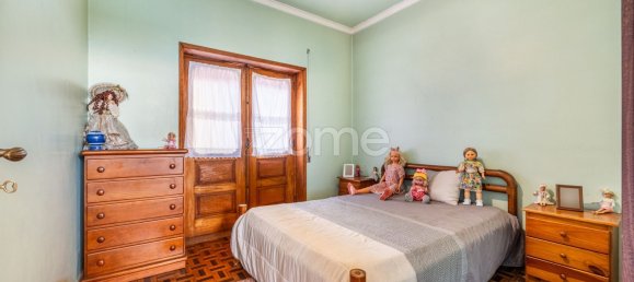 Дом с 5 спальнями в Эрмезинде, Португалия № 121559 35