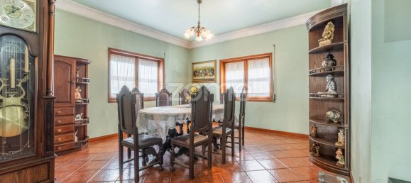 Дом с 5 спальнями в Эрмезинде, Португалия № 121559 16