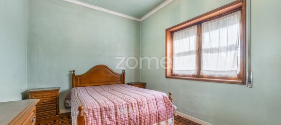 Дом с 5 спальнями в Эрмезинде, Португалия № 121559 22