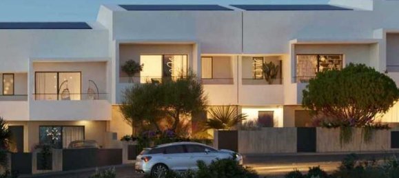 Propiedad comercial de 3 dormitorios en Moni, Cyprus No. 6276 4