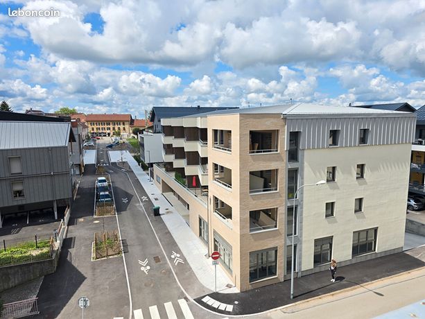 3 Schlafzimmer Wohnung in Pontarlier, France, Nr. 308346