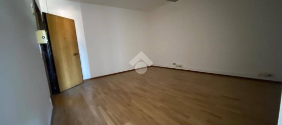 4غرفة مكتب في Reggio Emilia, Italy رقم 224807 15