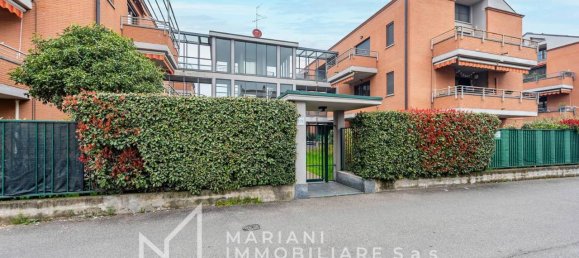 Квартира с 3 комнатами в Лайнате, Италия № 40277 7