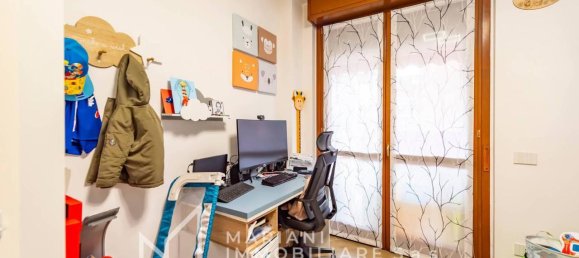 Квартира с 3 комнатами в Лайнате, Италия № 40277 3