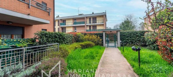 Квартира с 3 комнатами в Лайнате, Италия № 40277 12