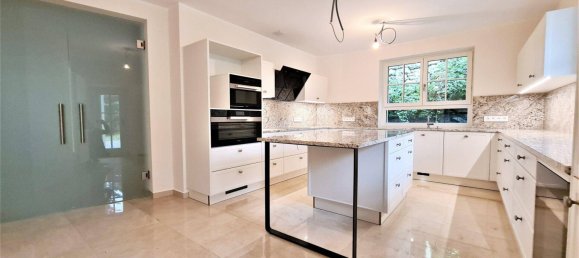 9غرفة فيلا في Giesshubl, Austria رقم 202405 15