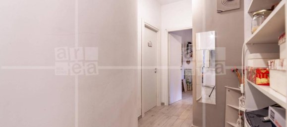 3-salle Appartement à Fiumicino, Italy No. 30919 12