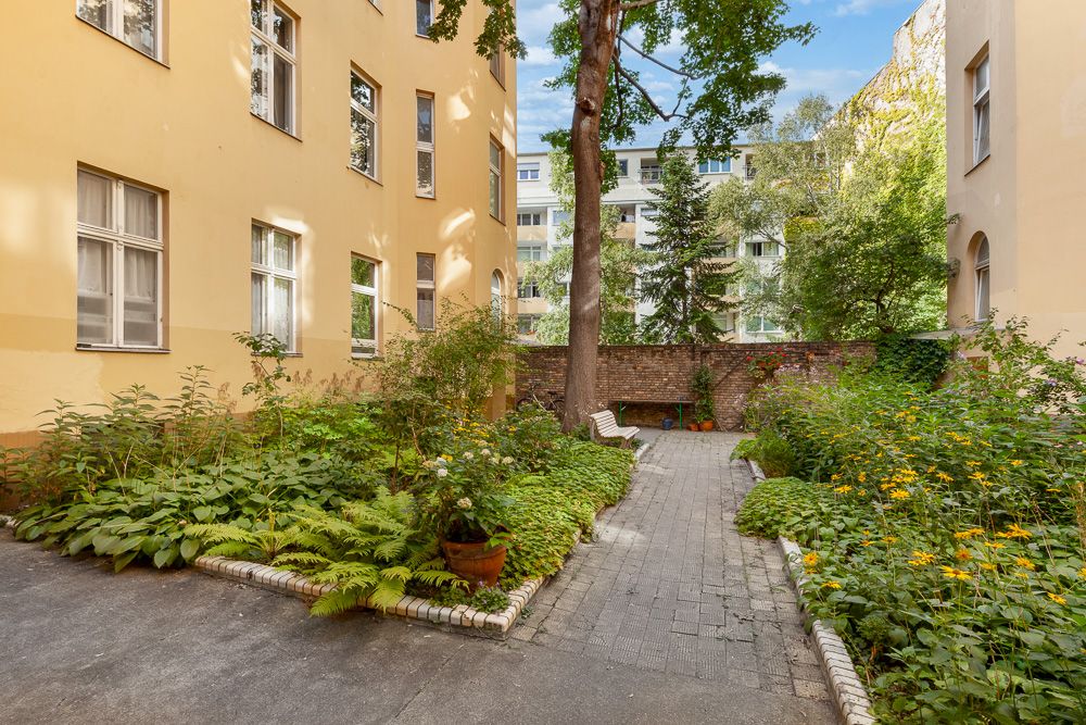 Apartamento de 2 habitaciónes en Schoneberg, Germany No. 327724