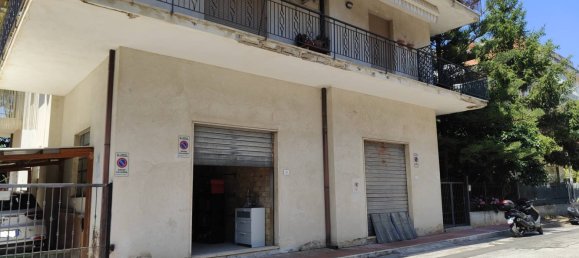 1 room Garage in Grottammare, Italy No. 290231 7