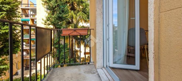 Apartamento de 1 dormitorio en Milan, Italy No. 381127 11