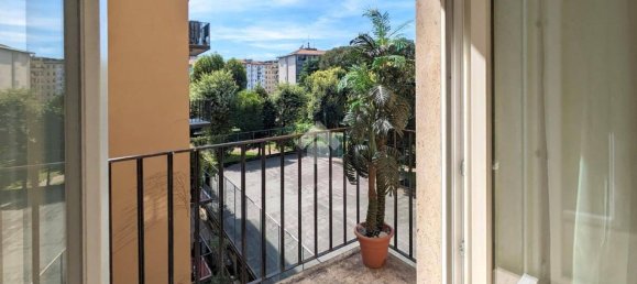 Apartamento de 1 dormitorio en Milan, Italy No. 381127 18