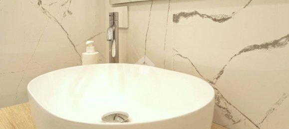 Apartamento de 1 dormitorio en Milan, Italy No. 381127 24