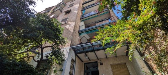 Apartamento de 1 dormitorio en Milan, Italy No. 381127 25