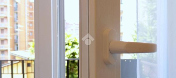 Apartamento de 1 dormitorio en Milan, Italy No. 381127 10