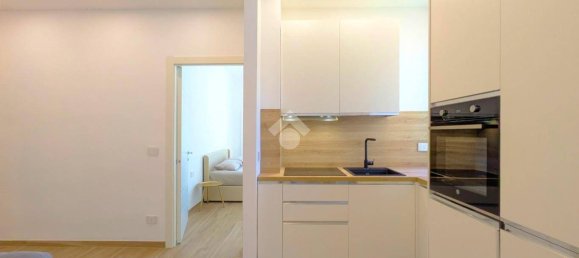 Apartamento de 1 dormitorio en Milan, Italy No. 381127 7