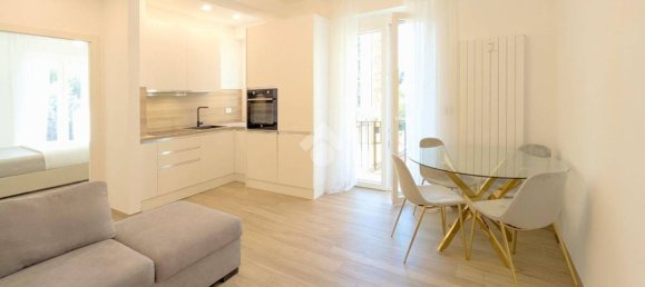 Apartamento de 1 dormitorio en Milan, Italy No. 381127 5