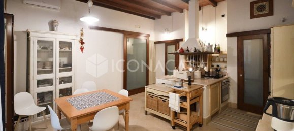 3 rooms Apartment in Modugno, Italy No. 266714 7