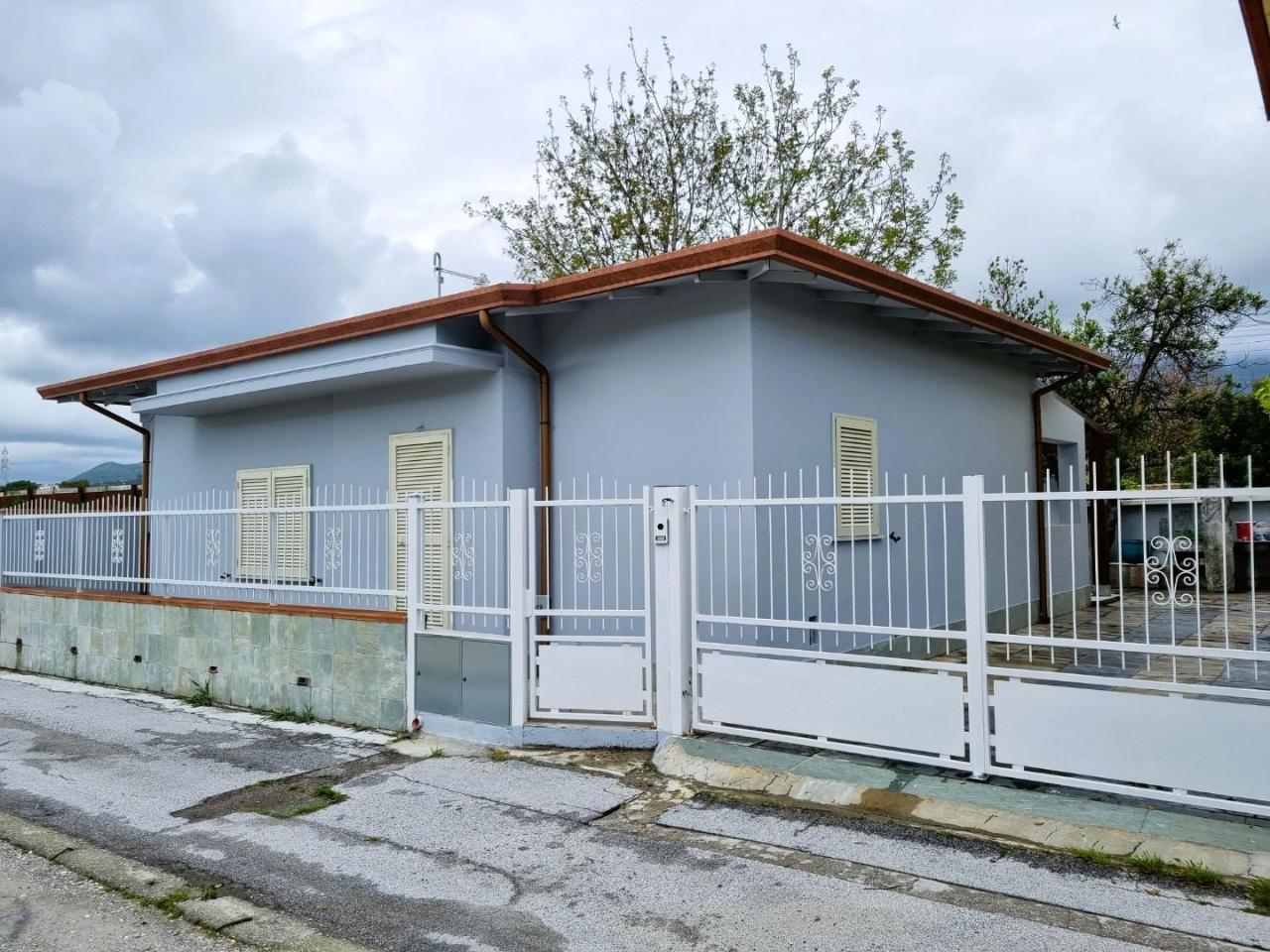 4-Zimmer Villa in Massa, Italy, Nr. 141920