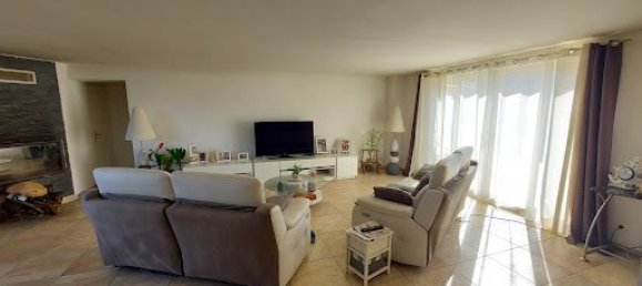 13 bedrooms Building in Sollacaro, France No. 81145 2