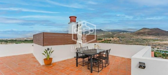 4 bedrooms Apartment in Arona, Spain No. 11393 3