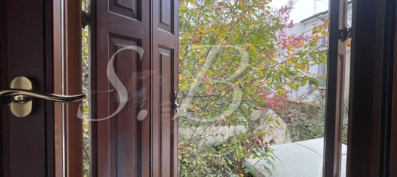 4 bedrooms House in Mantua, Italy No. 362840 9