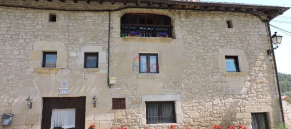 Дом с 4 спальнями в Алава, Испания № 159873 5