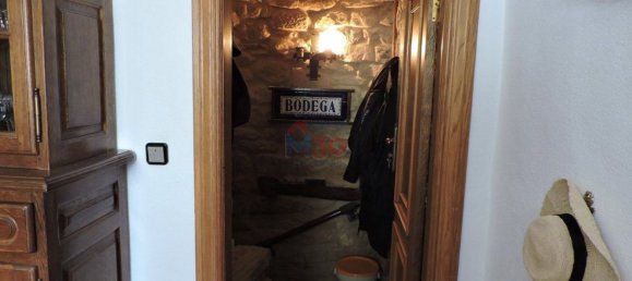 Дом с 4 спальнями в Алава, Испания № 159873 24