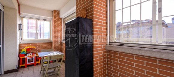 Квартира с 2 спальнями в Кастеназо, Италия № 216026 43