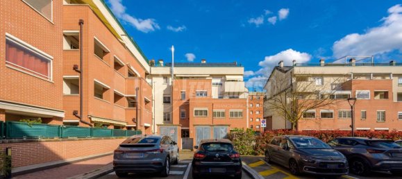 Квартира с 2 спальнями в Кастеназо, Италия № 216026 2