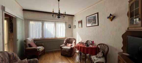 Casa de 3 dormitorios en Niederhausbergen, France No. 325154 4