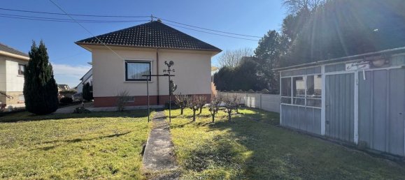 Casa de 3 dormitorios en Niederhausbergen, France No. 325154 2