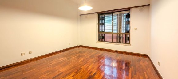 3 bedrooms Apartment in Lisbon, Portugal No. 107339 22