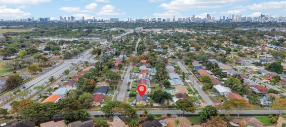 3 bedrooms Villa for sale in Miami, Miami-Dade, Florida, USA № 614415 16
