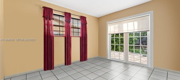 3 bedrooms Villa for sale in Miami, Miami-Dade, Florida, USA № 614415 6