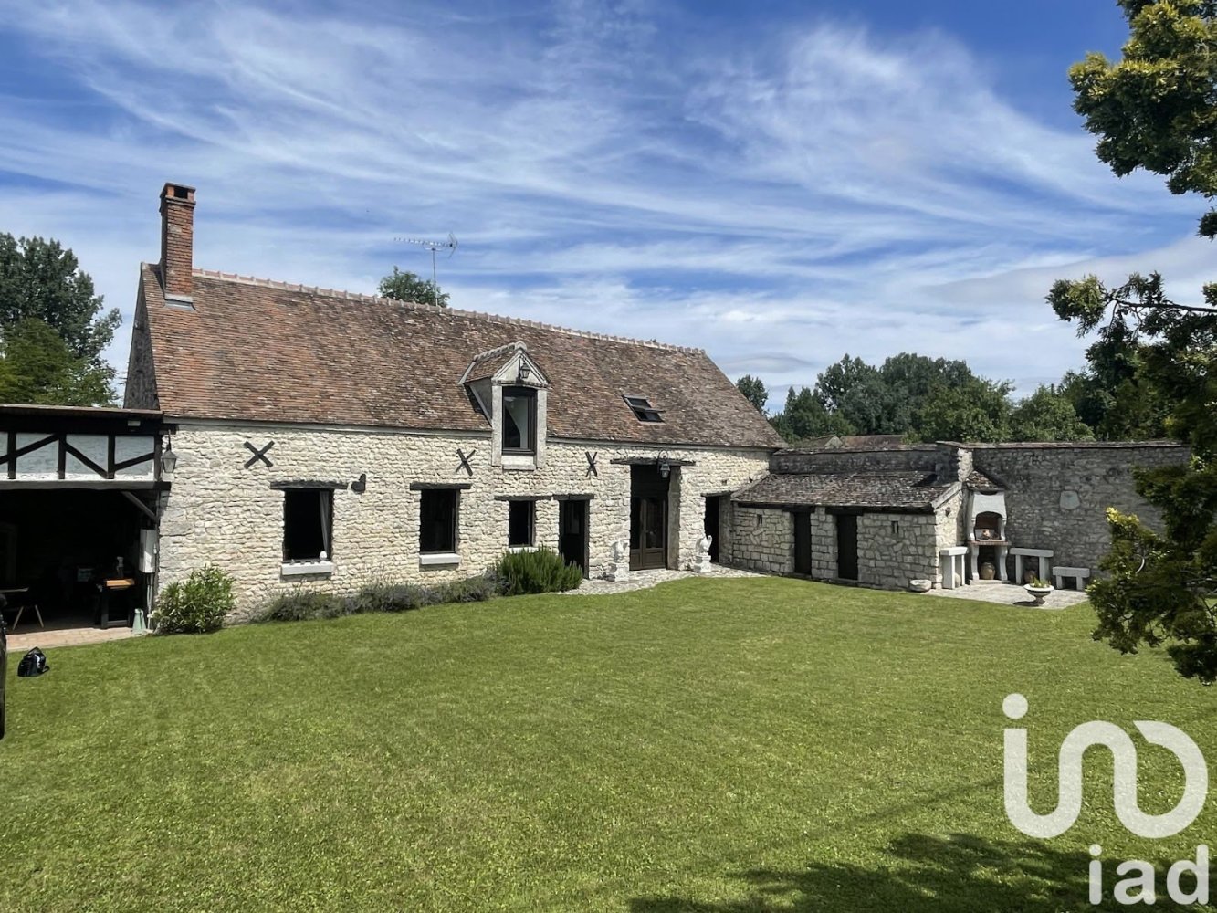 Дом с 3 спальнями в Наржи, Франция № 248287