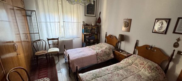 7 rooms Apartment in Porto San Giorgio, Italy No. 5997 8