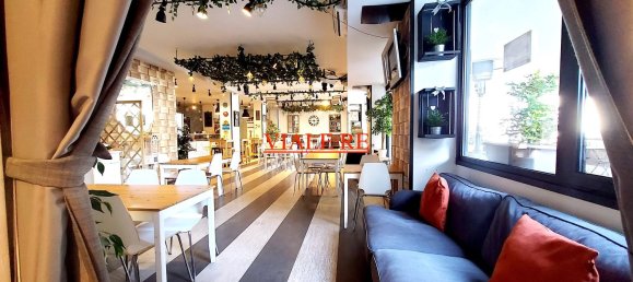 2 rooms Commercial property in Rome, Italy No. 119091 9