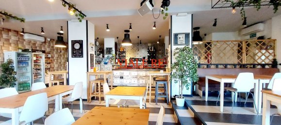 2 rooms Commercial property in Rome, Italy No. 119091 7