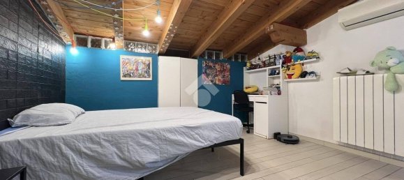 Apartamento T3 em Carugate, Italy N.º 288120 37