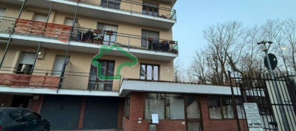 4-salle Appartement à Crema, Italy No. 206160 18