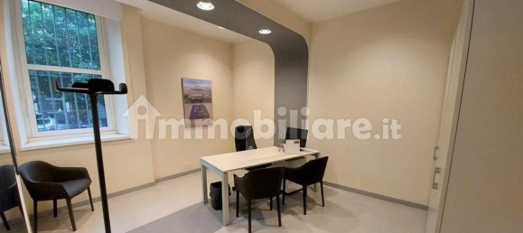 1730m² Office in Turin, Italy No. 318477 14