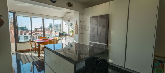 4 bedrooms House in Sao Felix da Marinha, Portugal No. 181800 8